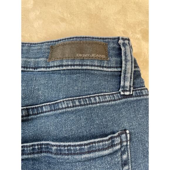 DKNY Womans Denim Bermuda Shorts 8 - Picture 8 of 9